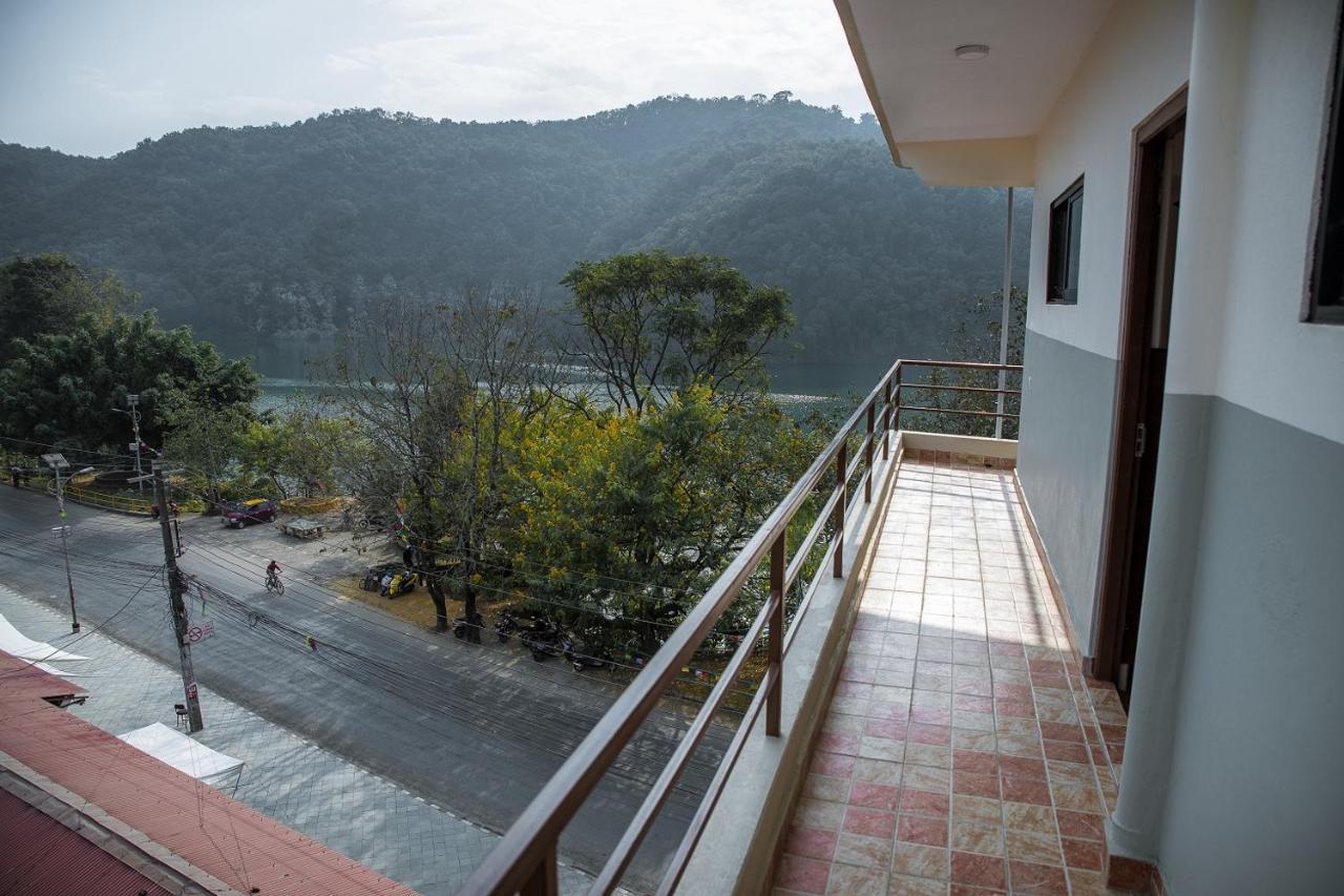 Hotel Himalayan Vacation ポカラ エクステリア 写真