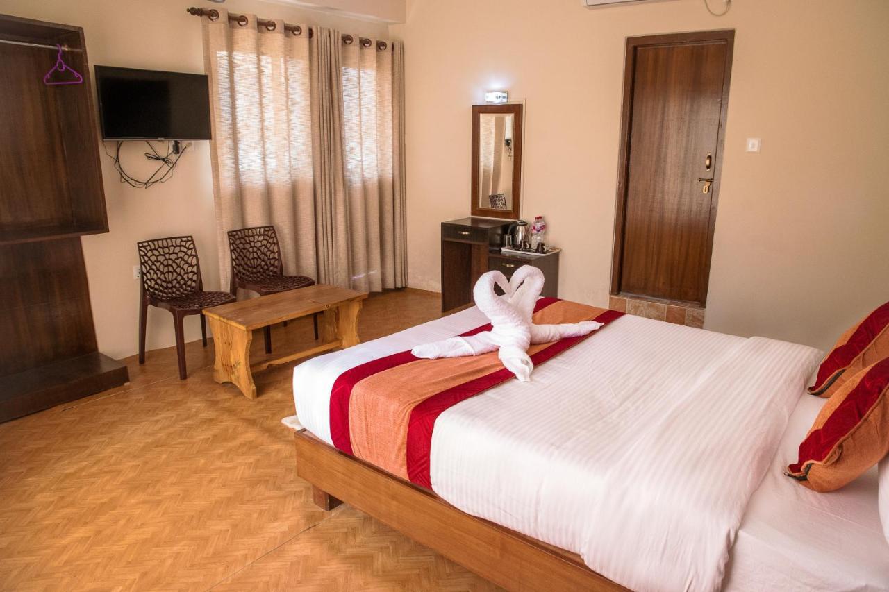 Hotel Himalayan Vacation ポカラ エクステリア 写真
